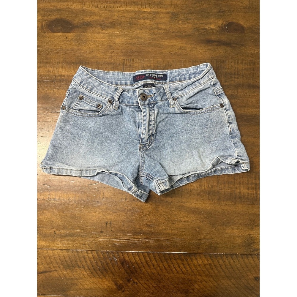 One Tuff Babe Womens Light‎ Wash Stretch Denim Shorts Blue Size 3/4 Y2K